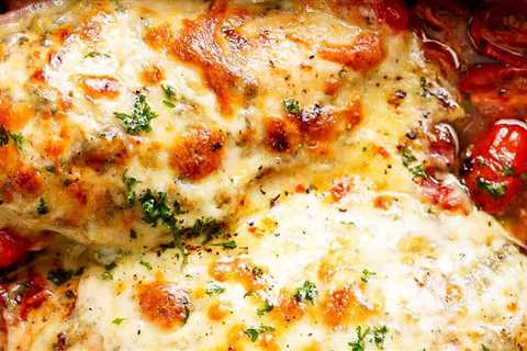 Easy Balsamic Baked Chicken Breast with Mozzarella Cheese Recipe | Yummly