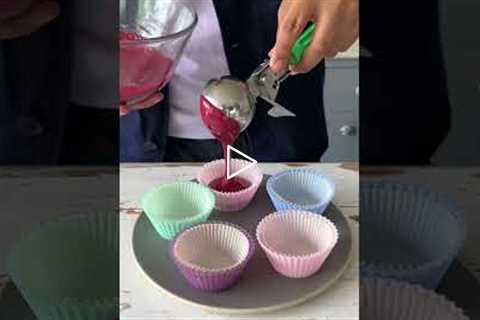 EGGLESS RED VELVET CUPCAKES IN JUST 1 MINUTE😱😱 #shorts