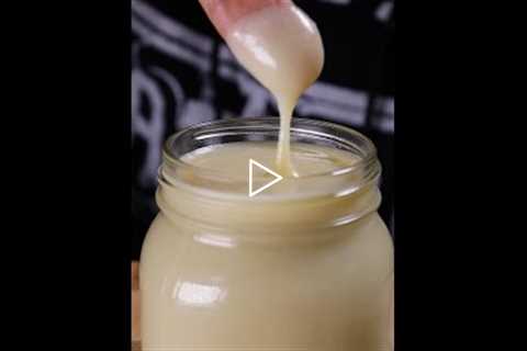 How to Make Sweetened Condensed Milk
