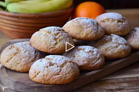 Very tasty and quick cookies with banana and orange!
