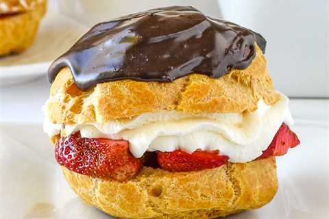 Strawberry Chocolate Custard Cream Puffs