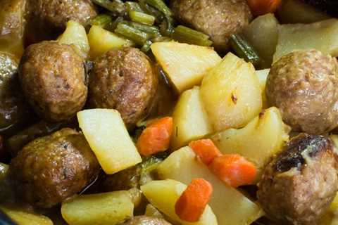 Slow Cooker Meatballs & Potatoes