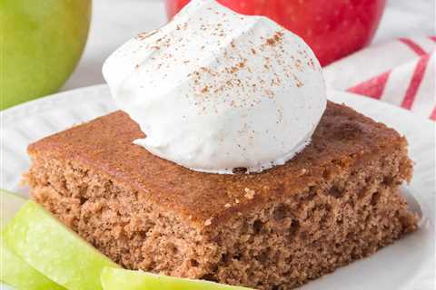 Applesauce Cake