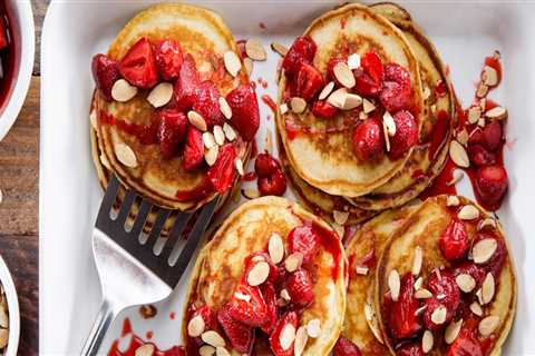 7 Delicious Pancake Toppings to Make Your Breakfast Special