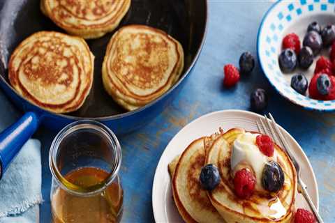 Delicious Drop Scones: A Traditional Scottish Pancake Recipe