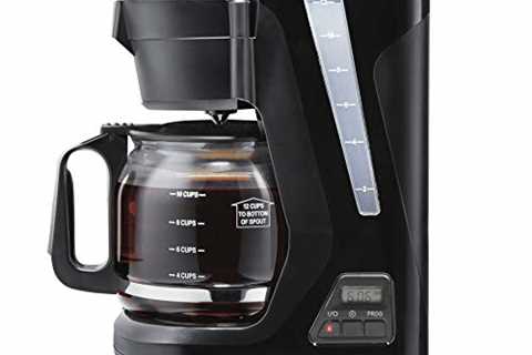 How to use a French press coffee maker?