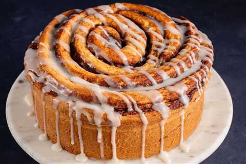 Giant Cinnamon Roll Cake