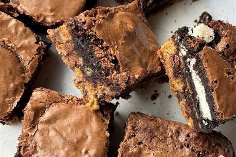 SLUTTY BROWNIES