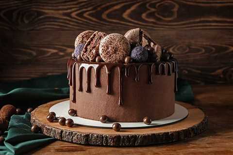 Chocolate Cake Design: 8 Simple Ideas to Try at Home