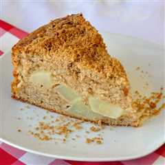 Streusel Spice Pear Cake