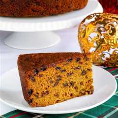 Rum Raisin Fruitcake