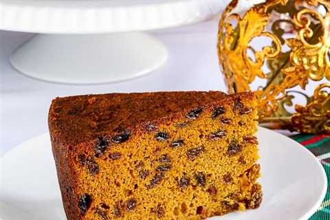 Rum Raisin Fruitcake